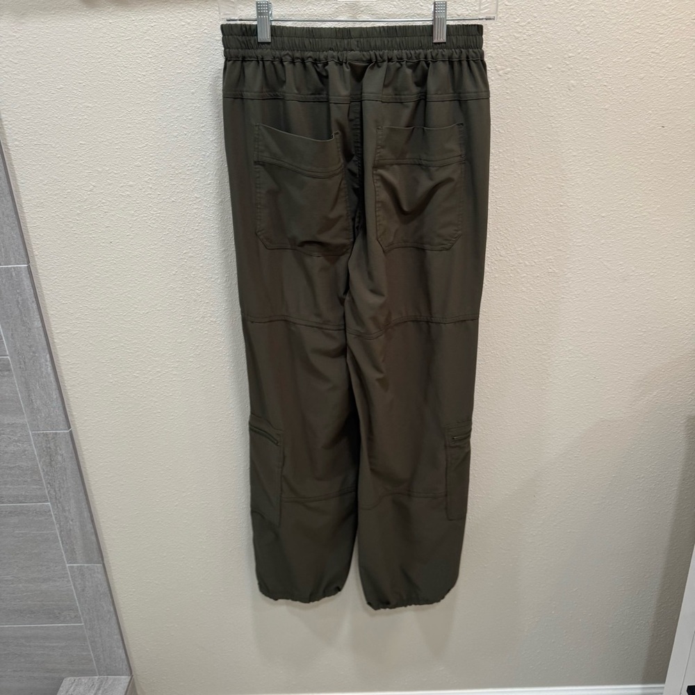 Stance Women’s Cargo Utility Pants Army Green Size S Gorpcore Minimalist Baggy - Picture 5 of 12